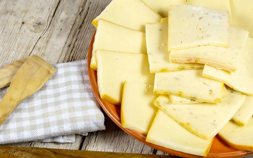 Combien de fromage par personne ?
