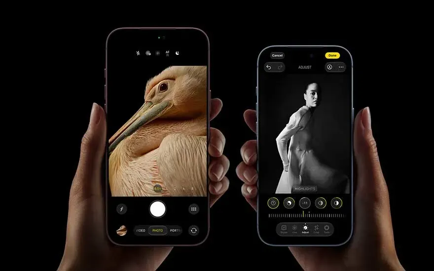 Twee handen houden smartphones vast: links staat een close-up van een pelikaan, rechts een zwart-witportret met verschillende fotobewerkingsopties.