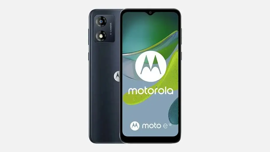 Deux téléphones Motorola gris foncé sont présentés sur un fond blanc uni. L'écran affiche le logo de la marque.