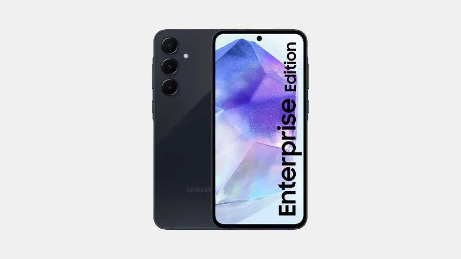 Un smartphone noir est présenté avec trois objectifs de caméra à l'arrière et un écran affichant "Enterprise Edition".