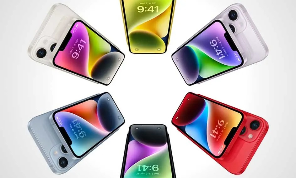 Een cirkel van moderne smartphones in verschillende kleuren, schermen met felgekleurde achtergronden die naar het midden gericht zijn.