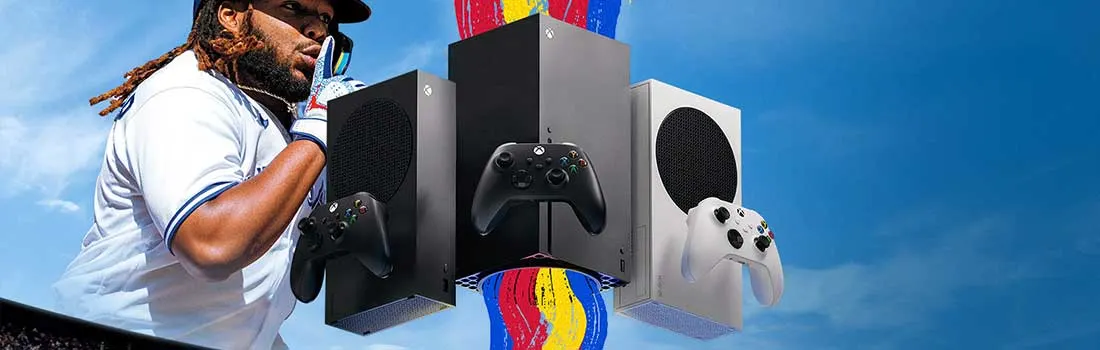 Trois consoles Xbox (noire, grise, blanche) et des manettes flottent sur un fond de ciel bleu. Des traînées de peinture colorées.