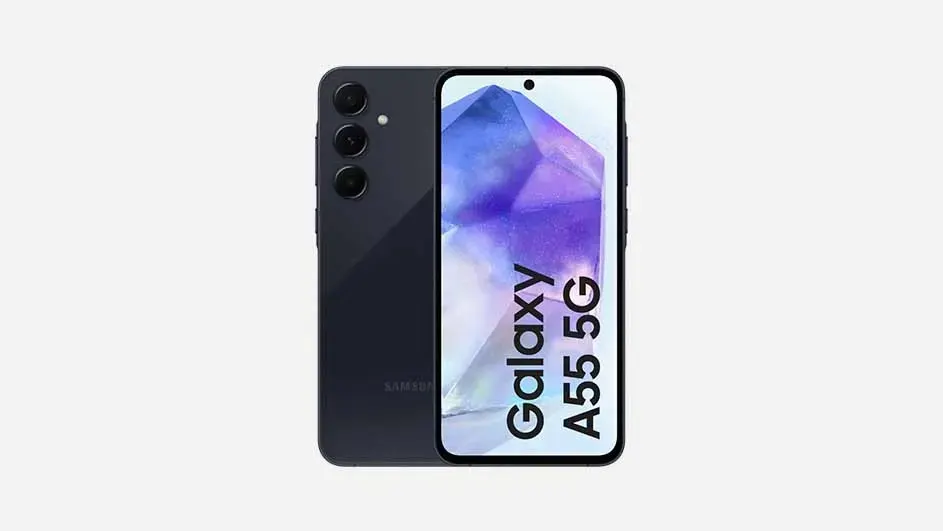 Smartphone Samsung Galaxy A55 5G noir avec arrière-plan dégradé violet et bleu, nom du modèle clairement visible à l'écran.