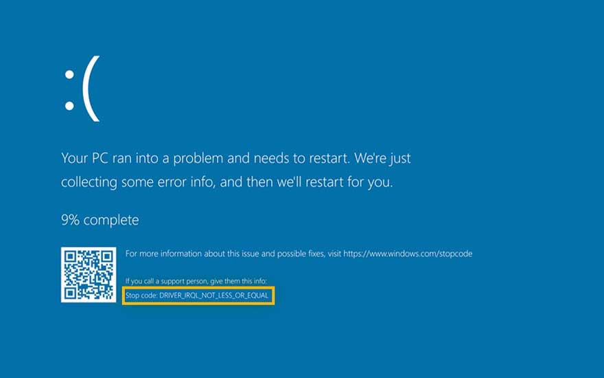 Écran bleu avec message d'erreur informatique, code QR, et texte indiquant un problème nécessitant un redémarrage.