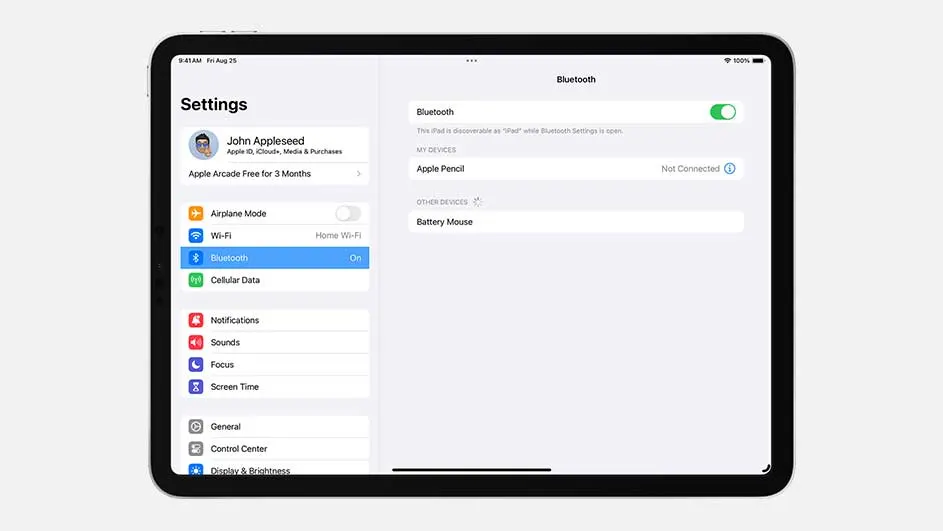 Tablette affichant les paramètres Bluetooth. Bluetooth activé, Wi-Fi connecté. Apple Pencil non connecté.