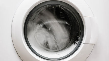 😎 Comment superposer un sèche-linge sur un lave-linge ? Astuces