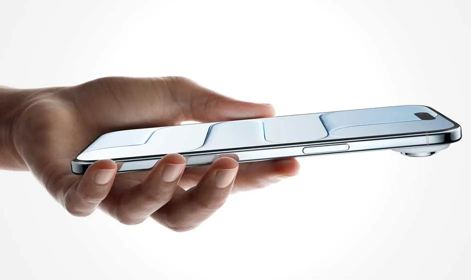 Une main tient horizontalement un smartphone fin et léger. Son contour métallique, ses boutons, son appareil photo et son grand écran vitré sont visibles.
