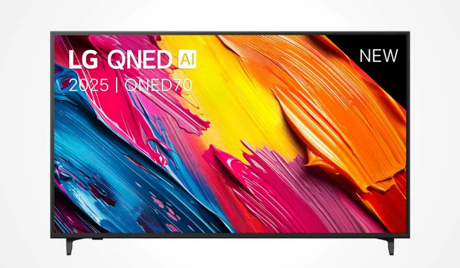 Un téléviseur LG QNED AI 2025, modèle QNED70, affiche une œuvre abstraite très colorée et porte le label « NEW » en haut à droite.