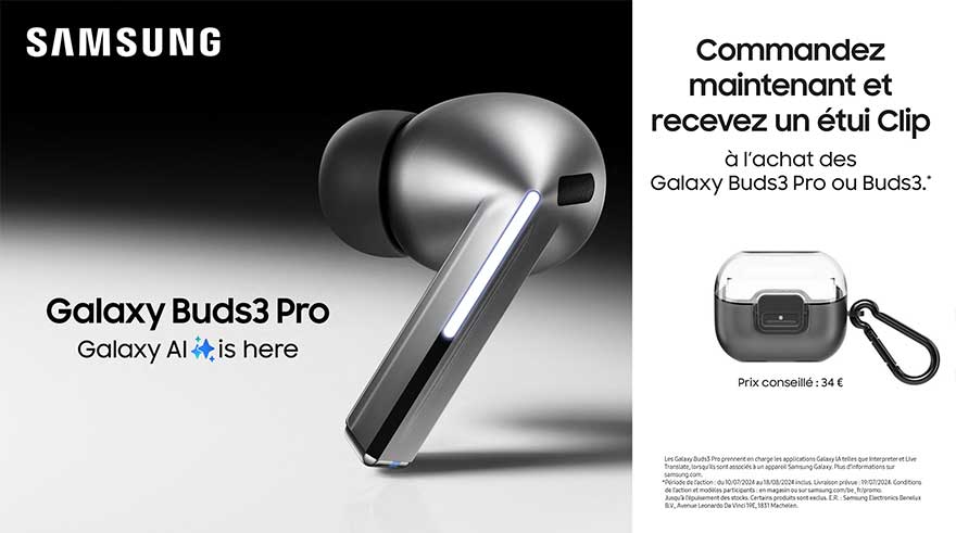 Publicité pour les Samsung Galaxy Buds3 Pro, présentant des écouteurs argentés et un étui noir et transparent.