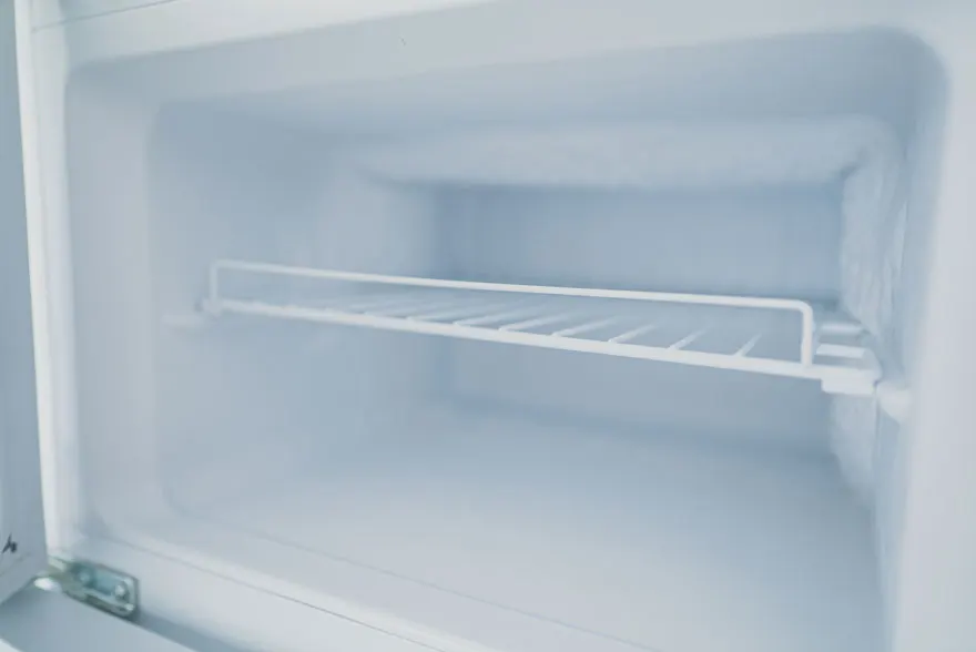 La température de ton frigo est trop basse, que faire ?