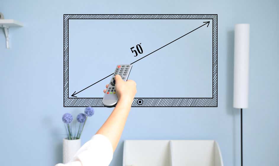 Une télécommande pointe vers un dessin mural d'écran de téléviseur de 50 pouces sur un mur bleu clair.