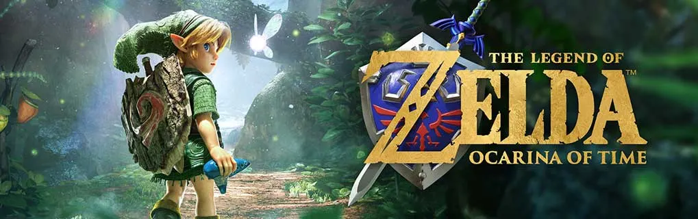 Link se tient avec son épée sur un sentier forestier, près d’une fée lumineuse. Le logo d’Ocarina of Time est visible.