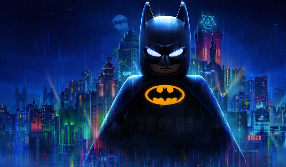 LEGO Batman apparaît au centre, mis en lumière, sur fond de ville colorée illuminée et sous la pluie.