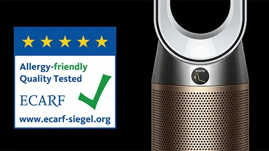 Purificateur d'air Dyson avec le label ECARF « Allergy-friendly Quality Tested » sur fond noir.