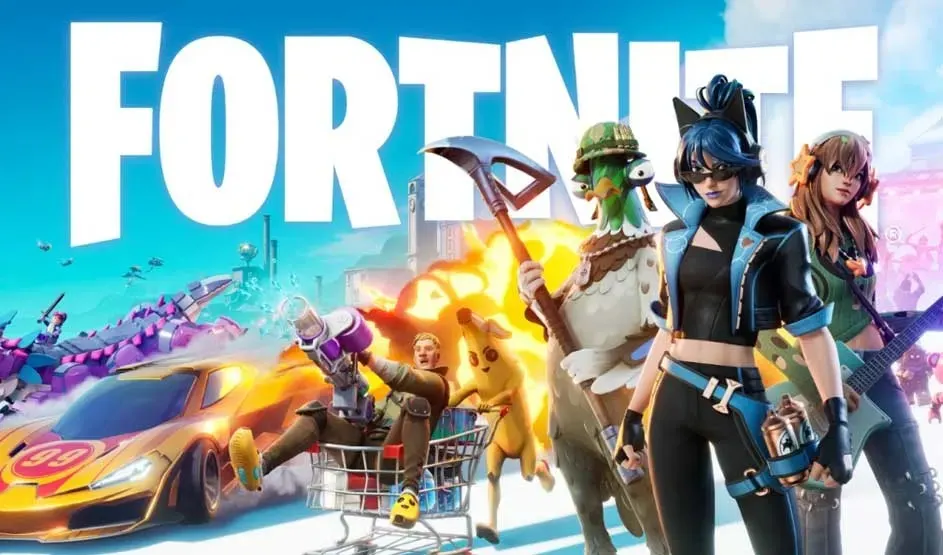 Fornite-personages in kleurrijke outfits poseren voor een fel decor met een raceauto, een winkelwagentje en explosies. Merk: Fortnite.