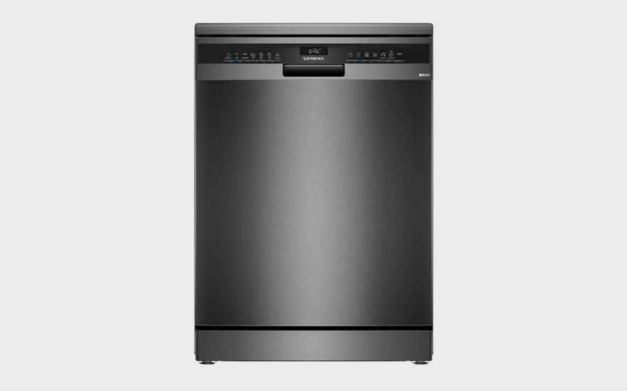 A freestanding black Siemens dishwasher, door closed and control panel on top, robust look with all the latest modern functions.