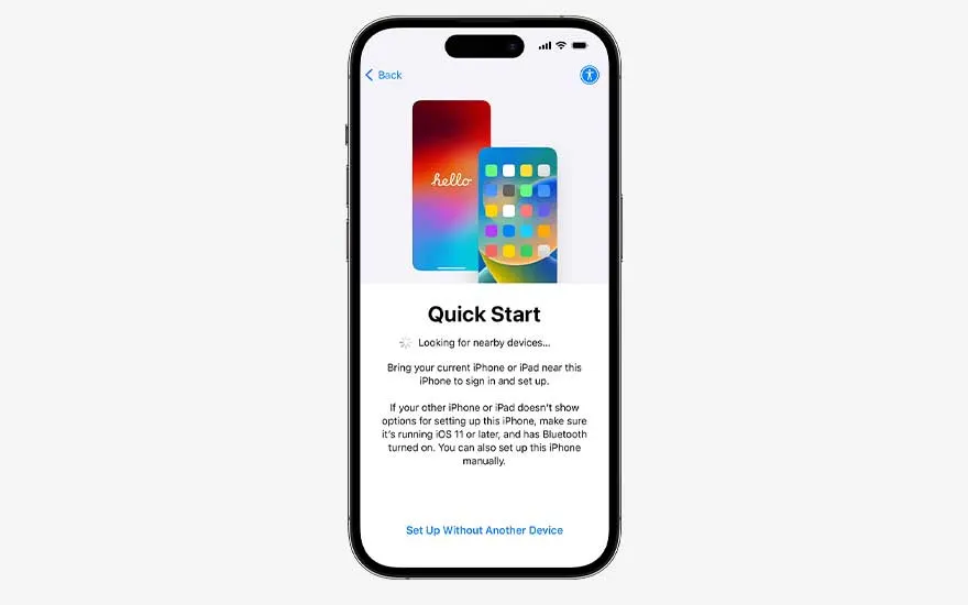 An iPhone displays the Dutch ‘Begin direct’ setup screen, explaining how to configure a new device automatically using another nearby device.