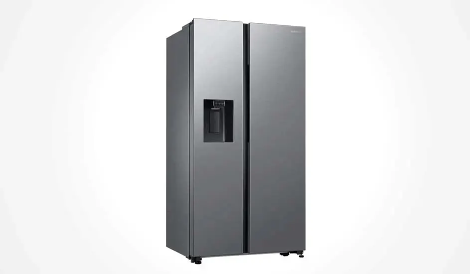 Modern silver refrigerator with double doors and water dispenser. Sleek design, perfect for large households and modern kitchens.