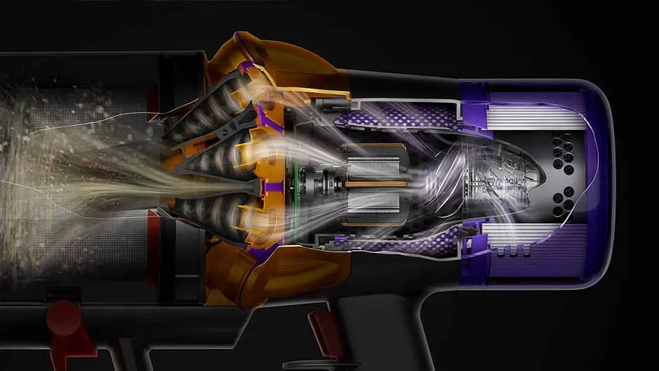 Vue en coupe d'un sèche-cheveux noir, or et violet montrant le flux d'air interne sur un fond noir.