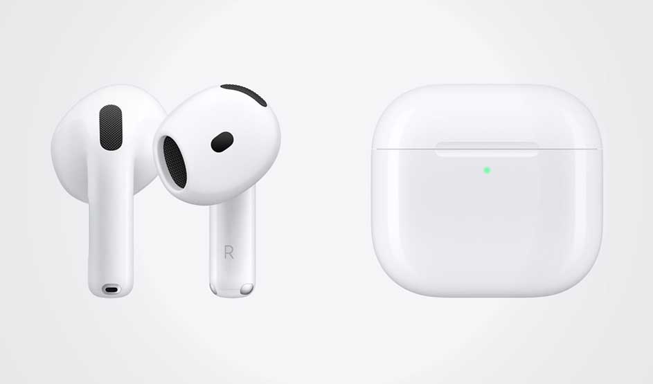 Profil sur fond noir : un écouteur blanc dans l'oreille, éclairé, avec un col de chemise sombre visible.