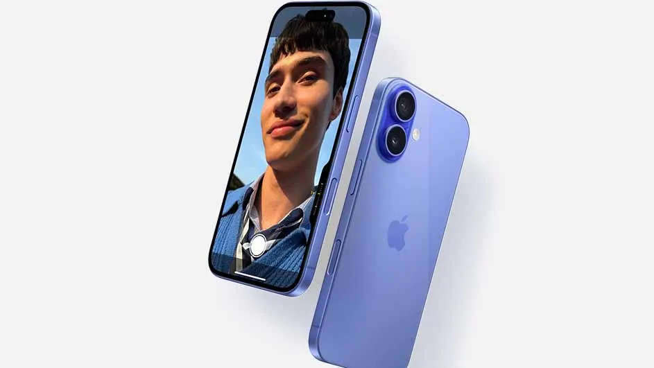 Deux iPhones violets sur fond blanc. L'écran d'un téléphone affiche un homme. L'autre téléphone montre deux objectifs de caméra.