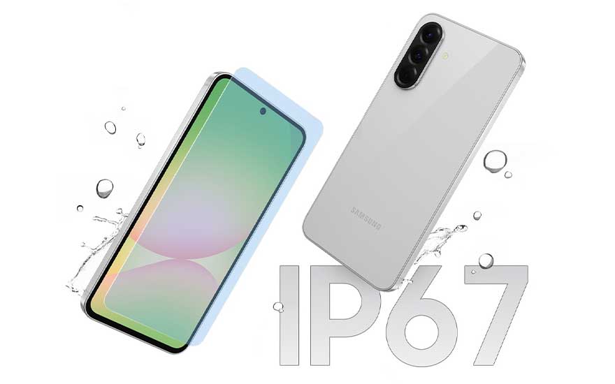 Un téléphone Samsung et le logo IP67 sont affichés avec des gouttes, indiquant une résistance à l’eau selon cette certification.