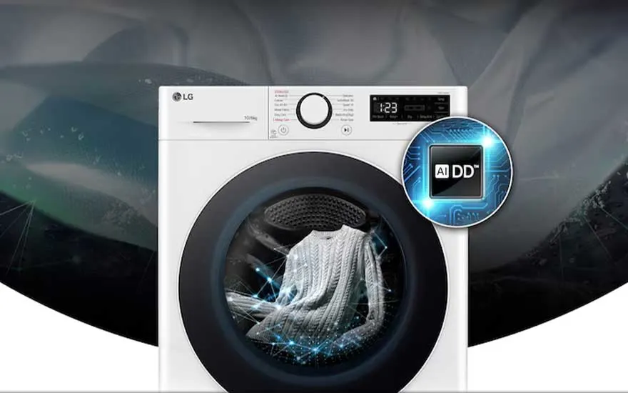 LG-wasmachine met AI DD-chip wordt getoond met een trui in de trommel, blauwe digitale lijnen en technische accenten.