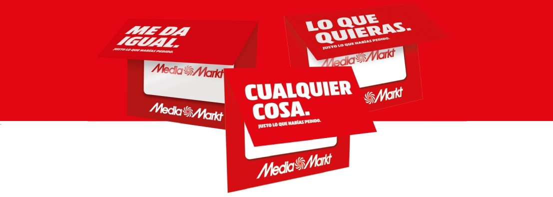 Tres tarjetas rojas de Media Markt con mensajes promocionales en blanco. Fondo rojo y blanco.