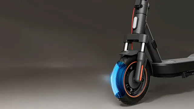 Primer plano de la rueda delantera del Xiaomi Electric Scooter 5 Max destacando el neumático Xiaomi DuraGel™ de 10 pulgadas.