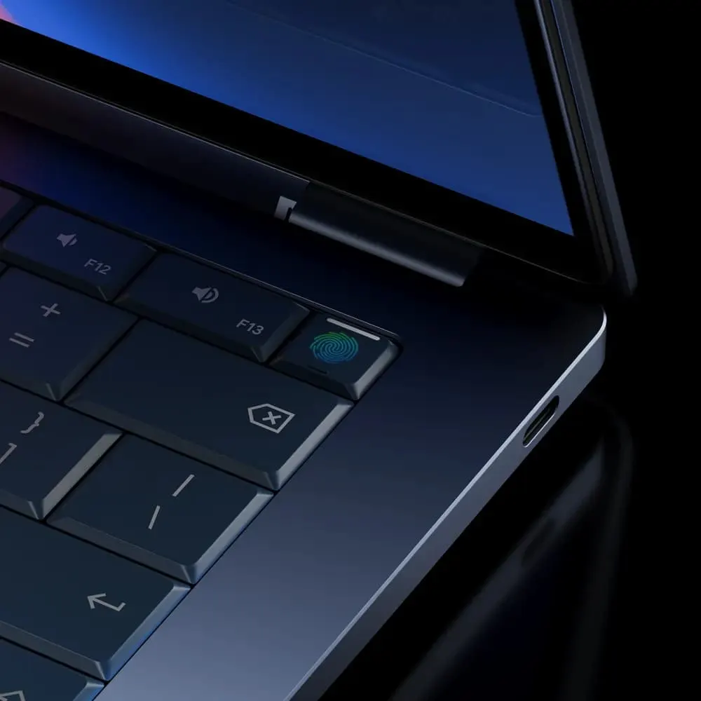 Primer plano de Googlebook con teclado retroiluminado y diseño elegante.