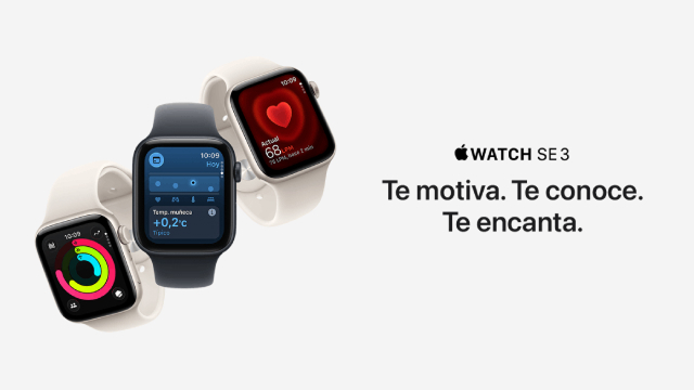 Banner del Apple Watch SE 3: tres relojes con correas claras mostrando esferas de actividad, salud y temperatura sobre fondo blanco; texto “Te motiva. Te conoce. Te encanta.”