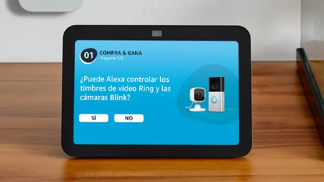 Pantalla digital muestra pregunta sobre control de Alexa con botones "Sí" y "No". Se ven iconos de cámara y timbre.