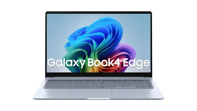 Portátil Samsung Galaxy Book4 Edge azul abierto, con pantalla colorida y texto del modelo sobre fondo blanco.