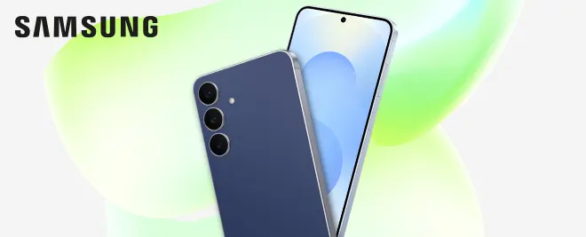 Teléfonos Samsung Galaxy azul con tres cámaras traseras, mostrados sobre fondo degradado verde y azul.