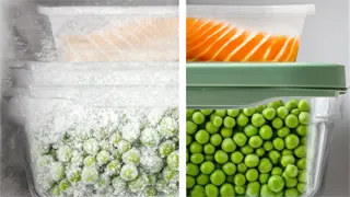 Infografía que muestra dos mitades de dos recipientes, a la izquierda con escarcha, a la derecha, sin ella gracias a la tecnología NoFrost