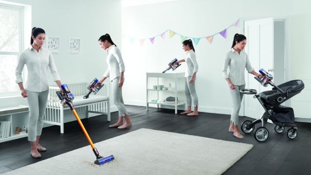 Aspirador escoba | Dyson V8 Absolute+, Potencia 115W, Depósito 0.54l,  Autonomía 40min, Naranja