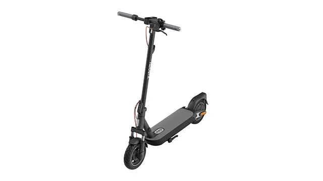 Vista general del patinete Xiaomi Electric Scooter 5 Pro en posición desplegada con diseño minimalista en color negro.