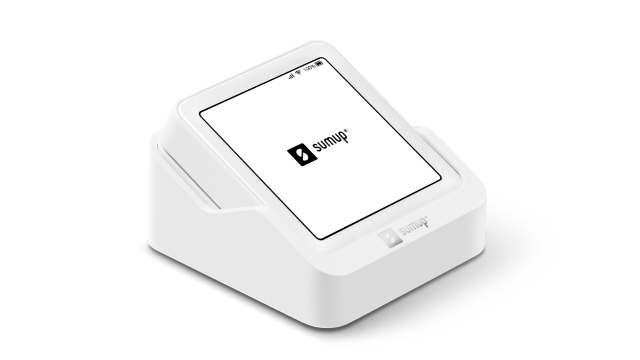 Dispositivo blanco SumUp con pantalla que muestra el logo de la empresa. Fondo blanco.