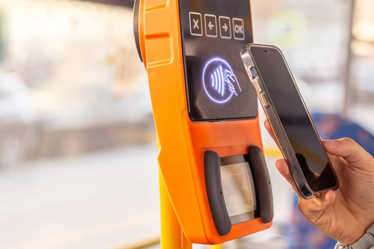 Pago con móvil en terminal contactless
