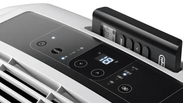 Panel de control táctil del aire acondicionado portátil De'Longhi con mando a distancia