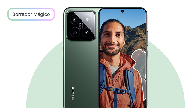 Un móvil verde muestra a un hombre con mochila delante de montañas en su pantalla. El móvil tiene tres cámaras traseras.