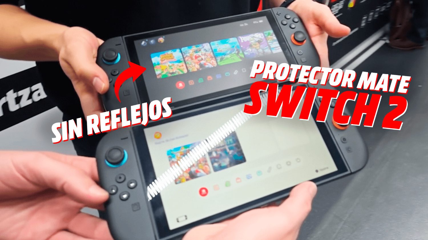Comparativa de dos Nintendo Switch 2, una con protector mate sin reflejos y otra con reflejos marcados en pantalla.