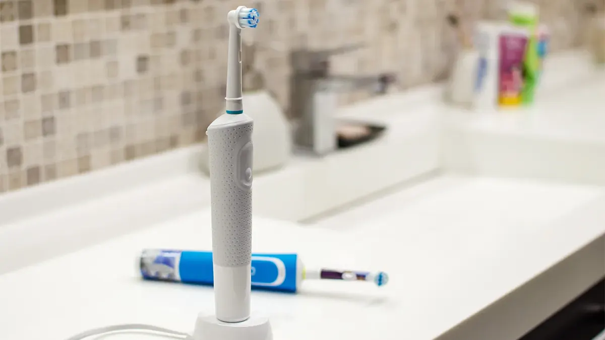 Şarj edilebilir diş fırçası ek başlık çeşitliliği